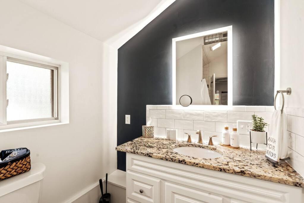 The Modern Forge Ny, Honeoye Lake Esterno foto